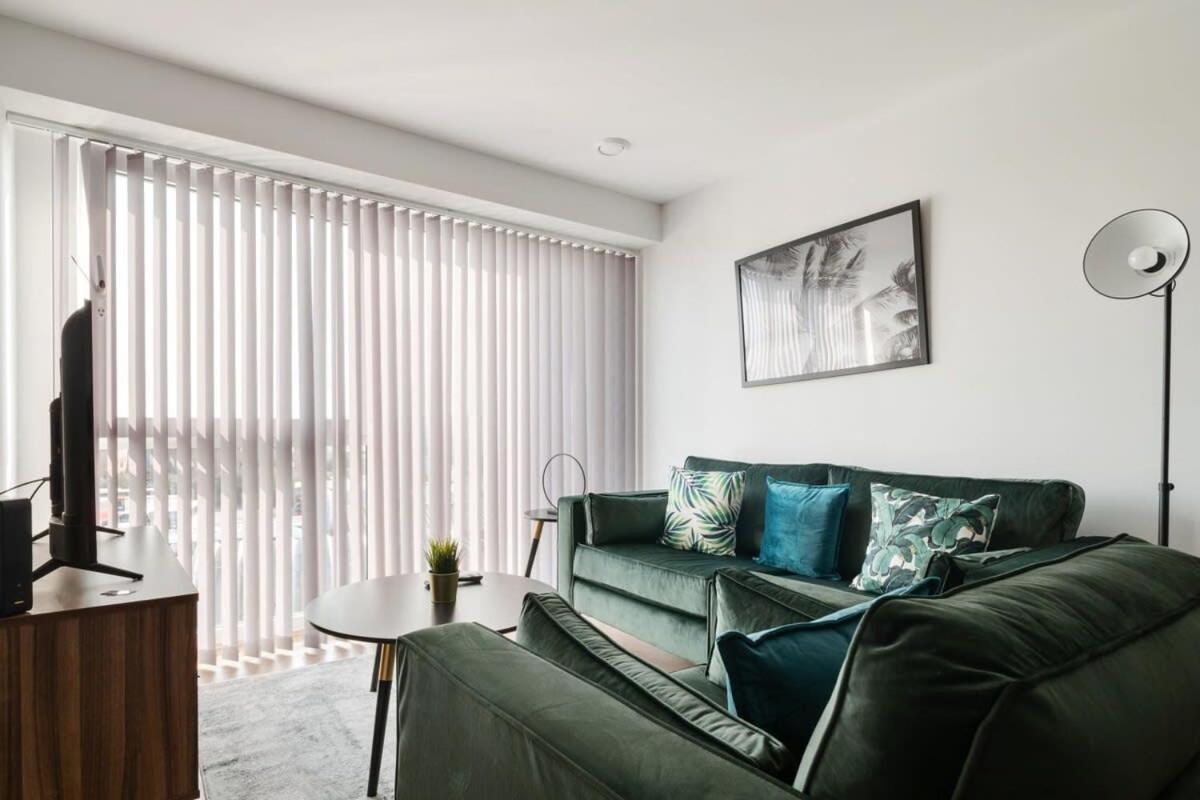 Beautiful 2 Bed Apartment In A Converted Mill Leeds  Extérieur photo